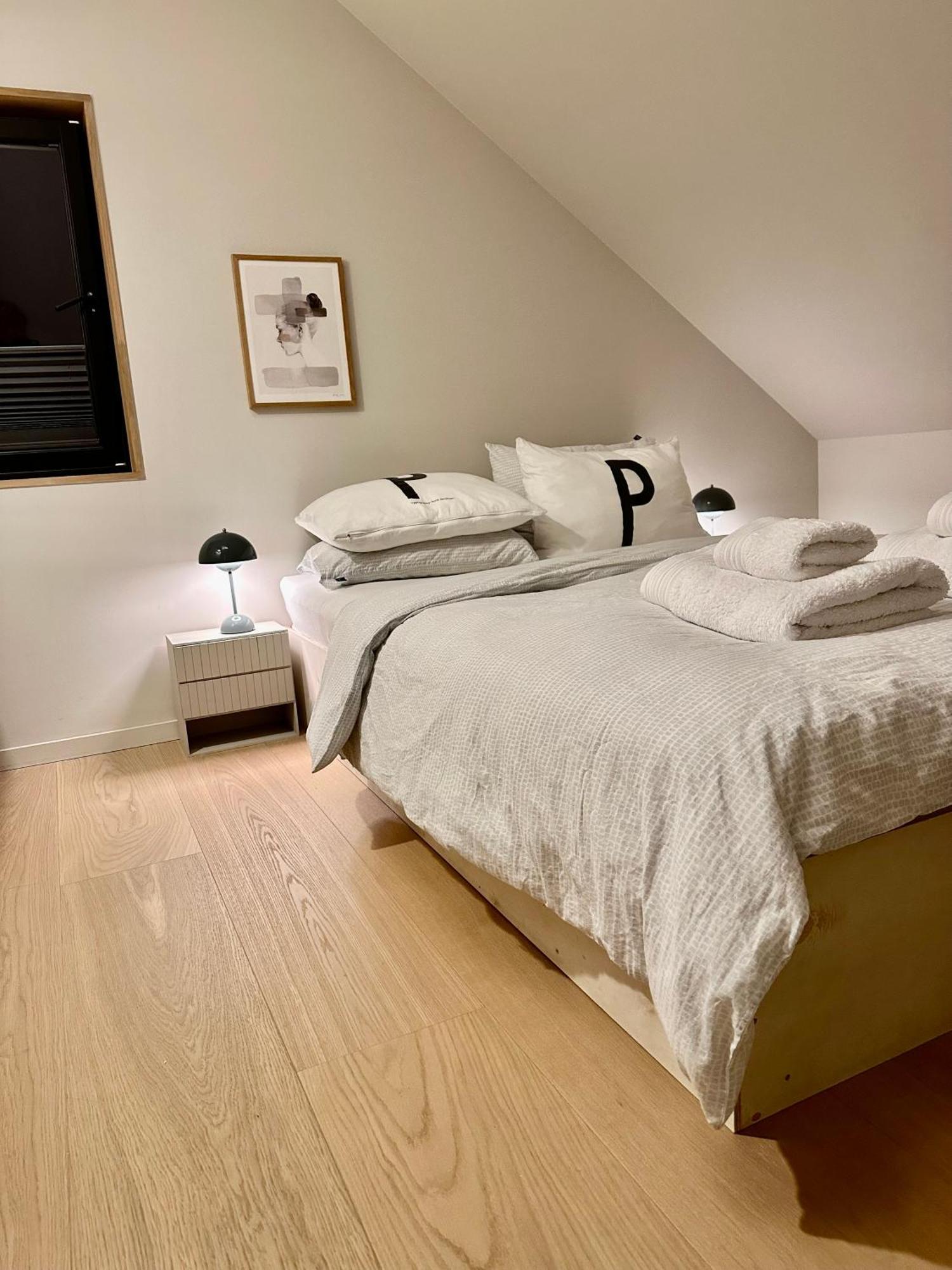 Lekker Nyrenovert Loftsleilighet Pa Lund Apartment Kristiansand Ngoại thất bức ảnh