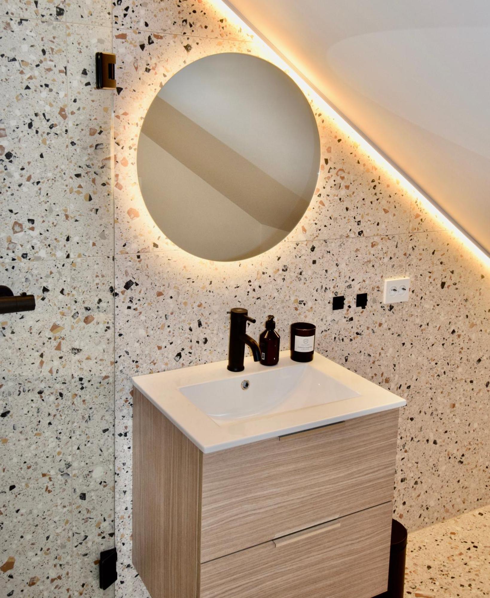 Lekker Nyrenovert Loftsleilighet Pa Lund Apartment Kristiansand Ngoại thất bức ảnh
